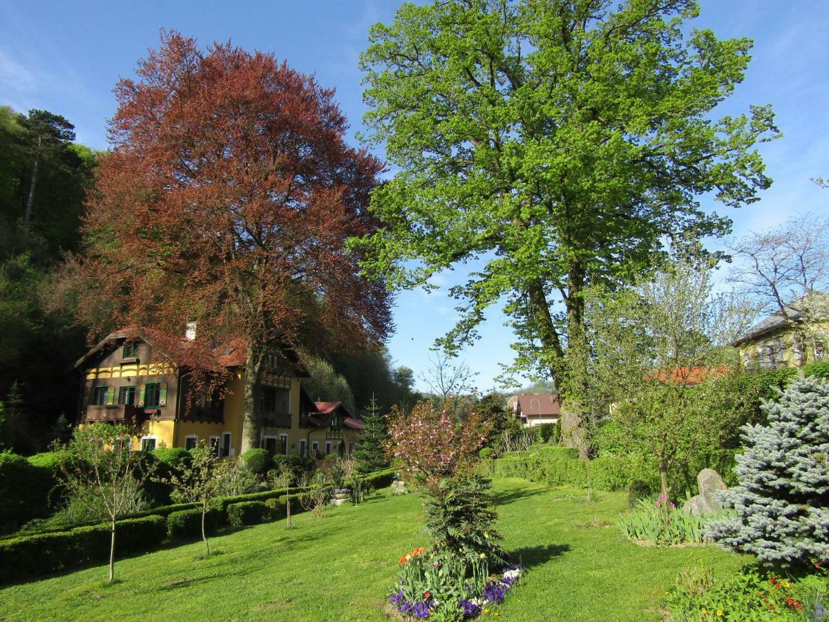Villa Kreuthhof Appartements Klosterneuburg Exterior foto